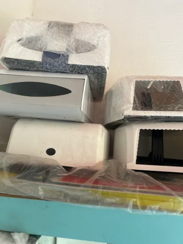 Vendo suporte para papel toalha, suporte para sabão e suporte para papel higiênico