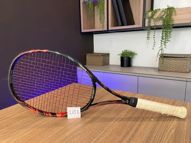 Raquete Yonex VCore Duel G 100 280g L2 100" Controle e Spin