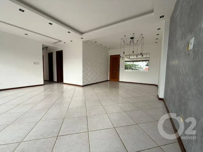 Apartamento na praia com 3 dormitórios à venda por R$ 1.100.000 - Cavaleiros - Macaé/RJ