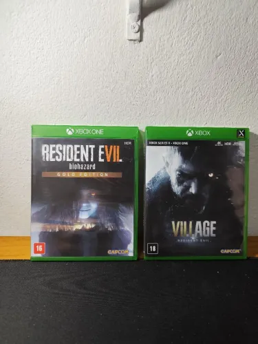 Coleção jogos Resident Evil 7 Gold Edition e RE Village Xbox One/Séries X - Mídia física.