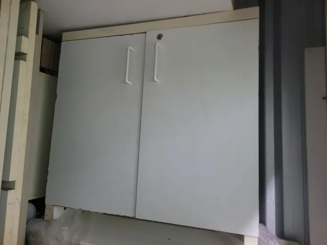 Armário baixo 2 portas