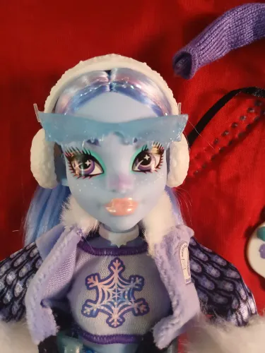 Abbey monster high g3 fearbook nova sem caixa acessórios extras com suporte