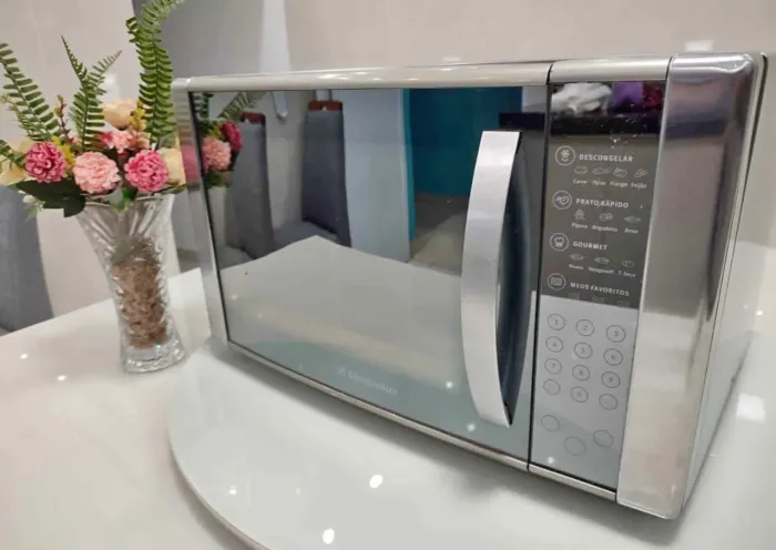 Microondas Electrolux 31litros