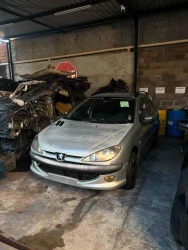 Sucata Peugeot 206 SW 1.6 16v Manual Para Retirada De Peças