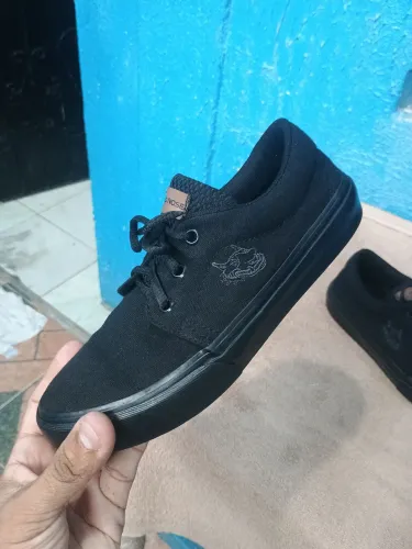 Tênis Red Nose n°34 infantil zerado cor preto