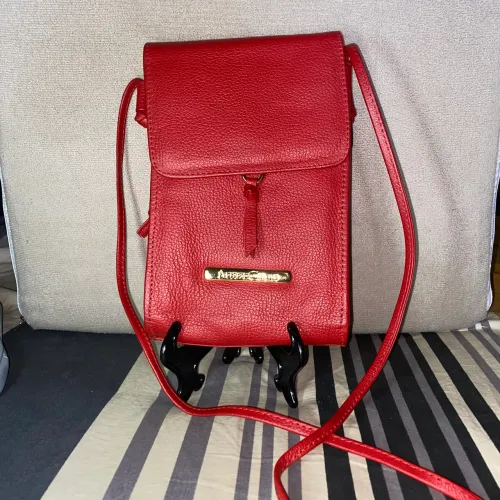 Bolsa Arrazo Couro Seminova 