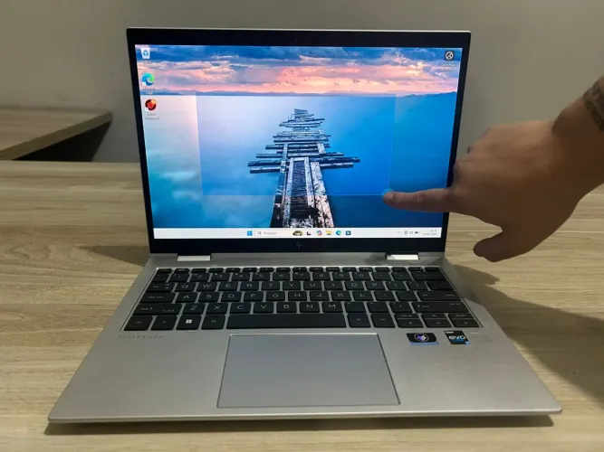 Notebooks HP touch i7 12ª 16GB DDR5 256SSD NVME M.2
