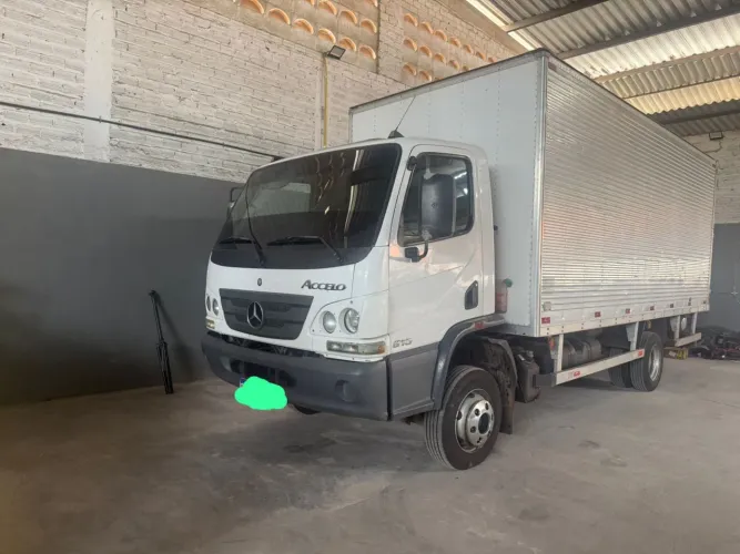 Vendo ou troco ACCELO 815 18/18