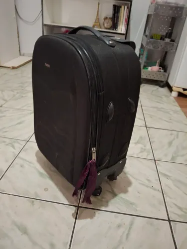 Vendo mala pequena viagem 