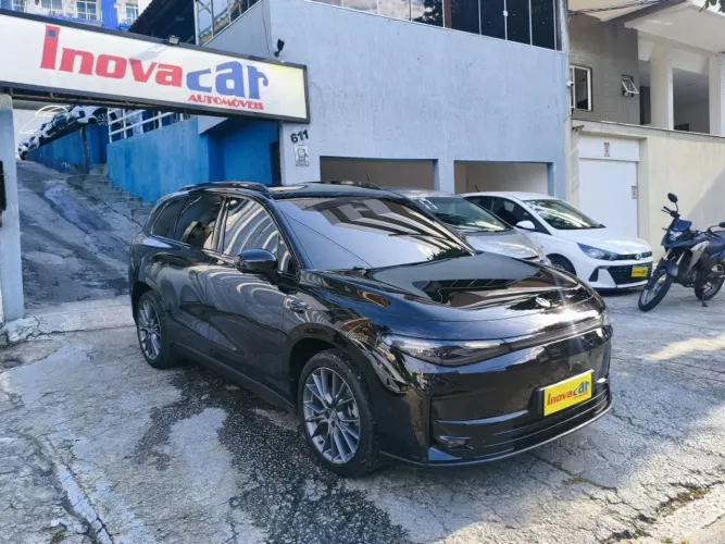 Leapmotor C10 REEV (Híbrido) 2026