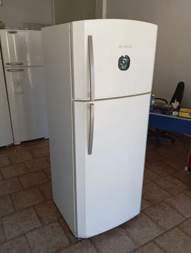 Geladeira Bosch Frost Free