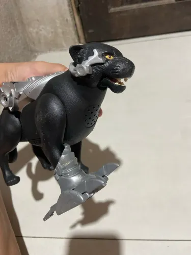 Boneco Pantera Do Max Steel Mattel usado