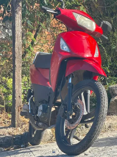 Moto boa terceiro dono 