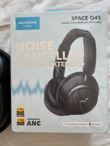 Headphones Q45