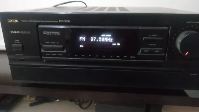 Denon AVR 3000  