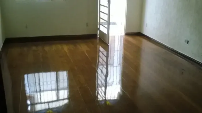 Casa 300 m², 3 quartos, 4 vagas, piscina, Castelo - BH - MG