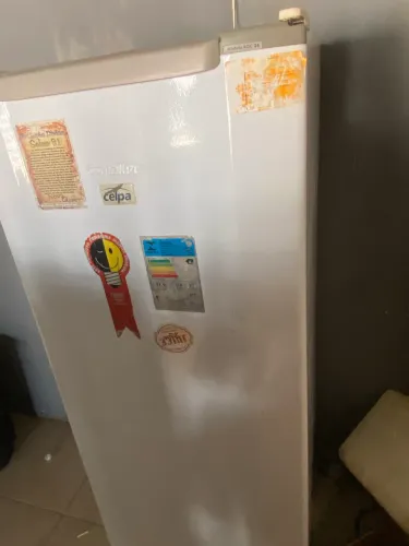 vendo geladeira 