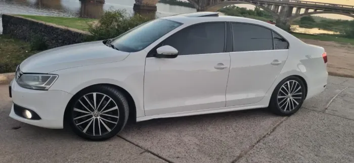 Volkswagen Jetta Highline 2.0 TSI 16V 4P Tiptronic 2013