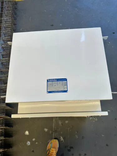 Autotransformador Trifásico Fixovolt 125 kVA/220 V - 380 V - Novo sem uso.