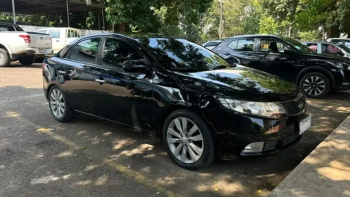 Kia Motors Cerato 1.6 16V Aut. 2012