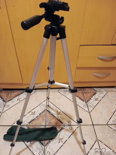 Tripé para câmera