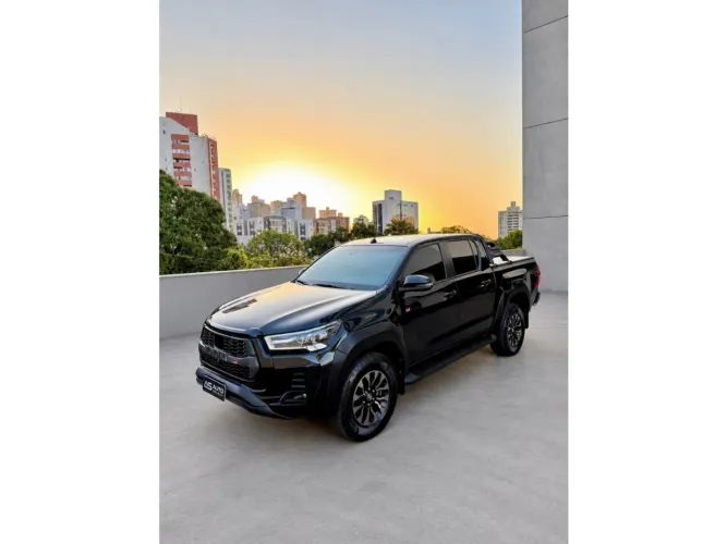 Toyota Hilux CD 4X4 2.8 Diesel Aut. 2023