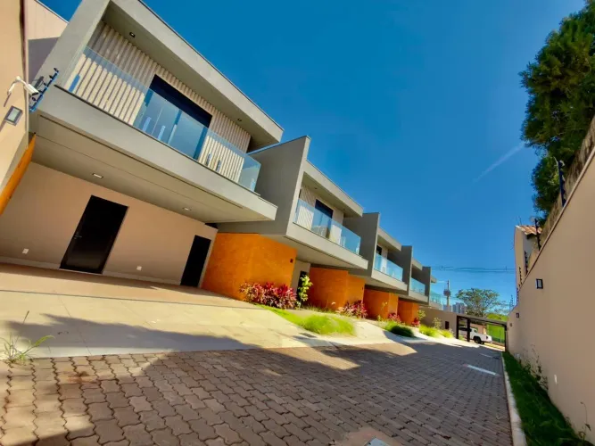 Casa a venda-Itanhangá/Bela Vista