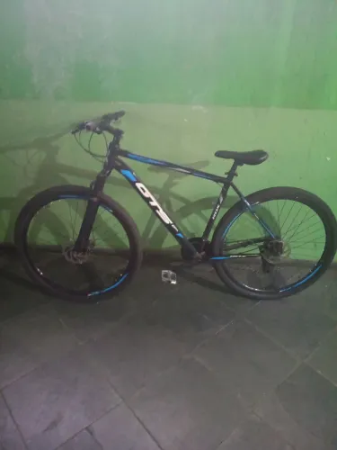 Vendo bicicleta gts aro 29