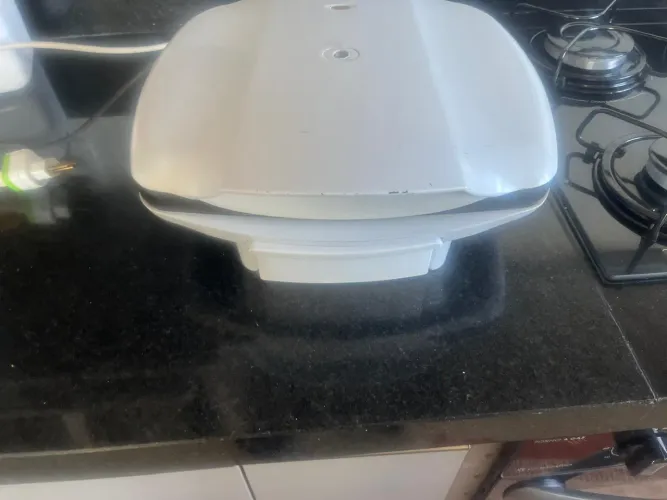 Vendo grill elétrico