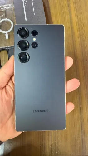 Samsung Galaxy S25 ULTRA AINDA NA GARANTIA