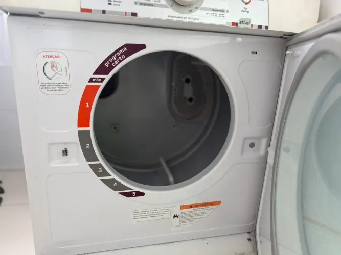 Vendo secadora de roupas 10kg