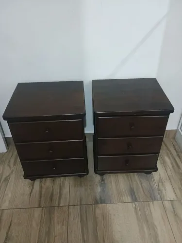 Mesa cabeceira de cama