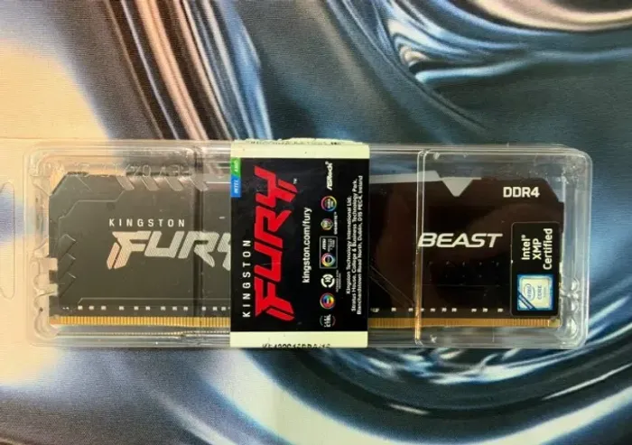 Memoria RAM HyperX Fury RGB, 16GB, 3200MHz, DDR4