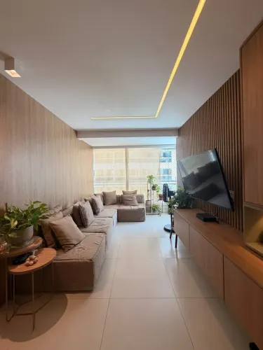 Ilhas Gregas | 86m² | 3 Quartos | Reformado | Nascente | 2 Vagas Soltas