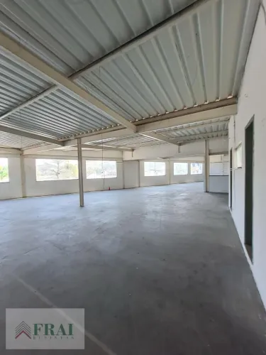 Pavilhão/Galpão Salão Comercial em Mutondo, São Gonçalo/RJ