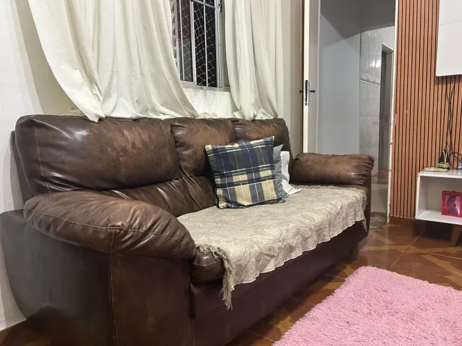 2 pares de sofá de couro seminovos