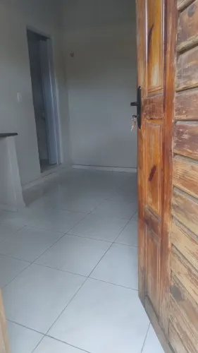 Alugo kitinete 