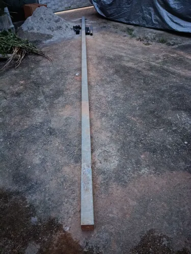 Poste, Eletrodutos e bengalas.