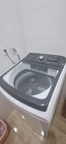 MÁQUINA DE LAVAR ELECTROLUX PREMIUM CARE 15KG | PAINEL LED | 127V | MUITO BEM CONSERVADA