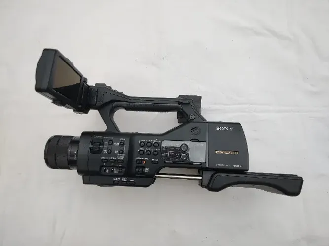 Vendo Camera de filmadora Sony NEX E A 50