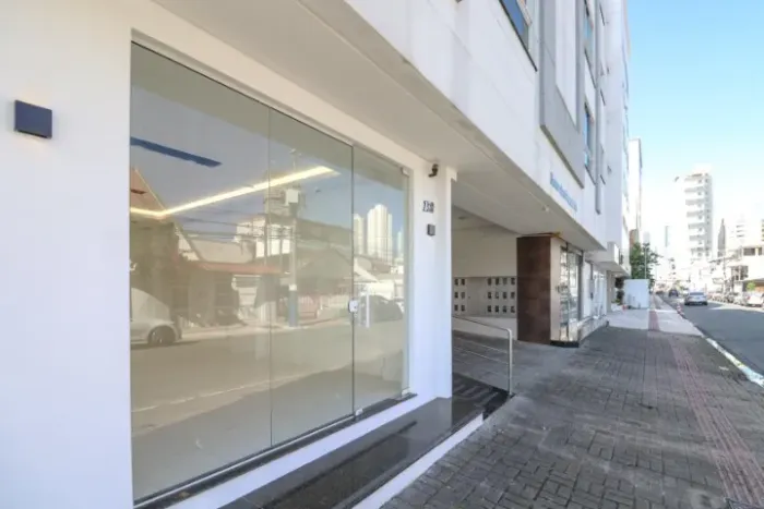 Sala comercial em Balneário Camboriu, 35m²