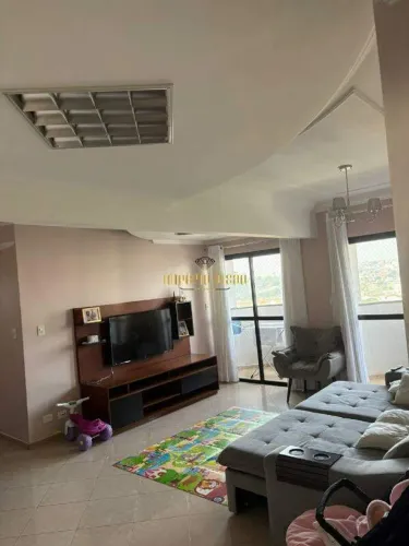 Apartamento Duplex á Venda de 4 dormitórios sendo 1 Suíte no Condomínio Saint Hilaire em S