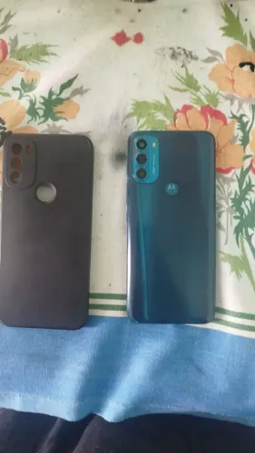 Vendo moto g71 5g , NFC 400 reais tudo bom