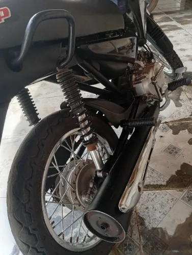 VENDE-SE HONDA POP 100 EM DIAS