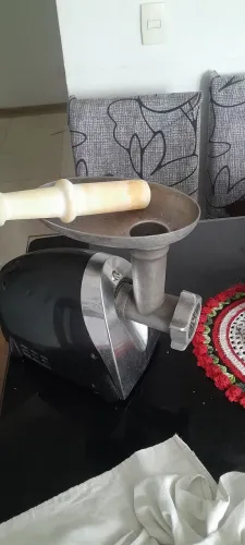 Vendo moedor de carne