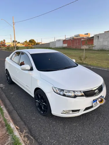 Kia Motors Cerato 1.6 16V Mec. 2011