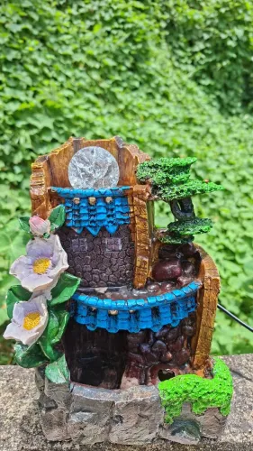 Fonte de água decorativa