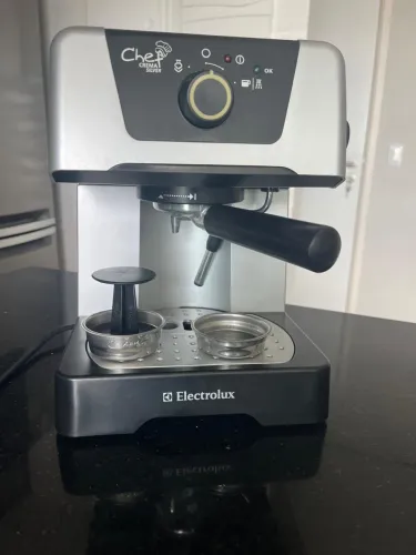 Cafeteira Electrolux Chefe crema silver