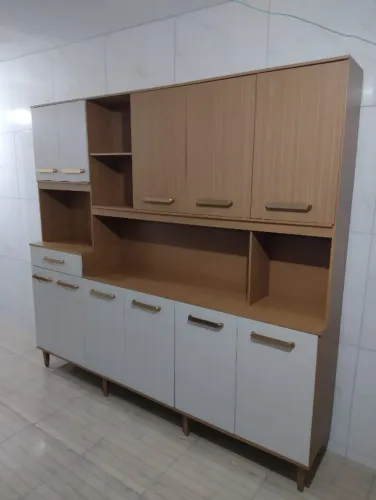 Mais Espaço e Elegância na Sua Cozinha com o Kit Pilar 11 Portas Ripado Grande em Oferta