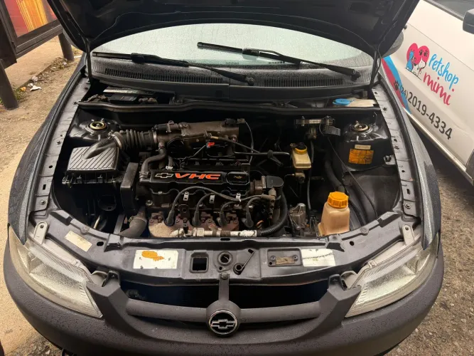 Chevrolet Celta 1.0/super/n.piq.1.0 MPFI VHC 8V 3P 2004